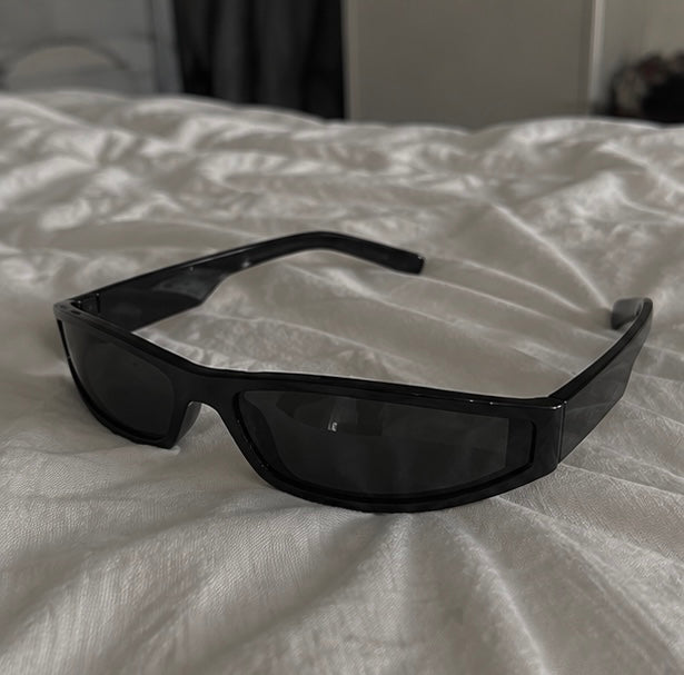 THE BLADE SUNGLASSES - BLACK