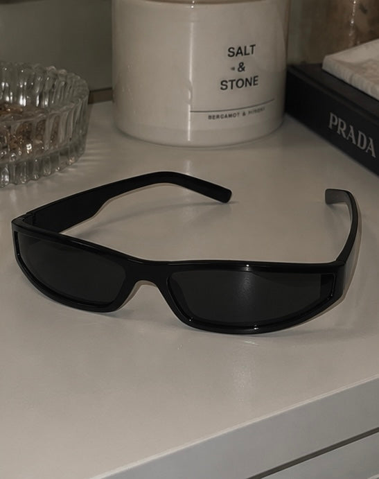THE BLADE SUNGLASSES - BLACK